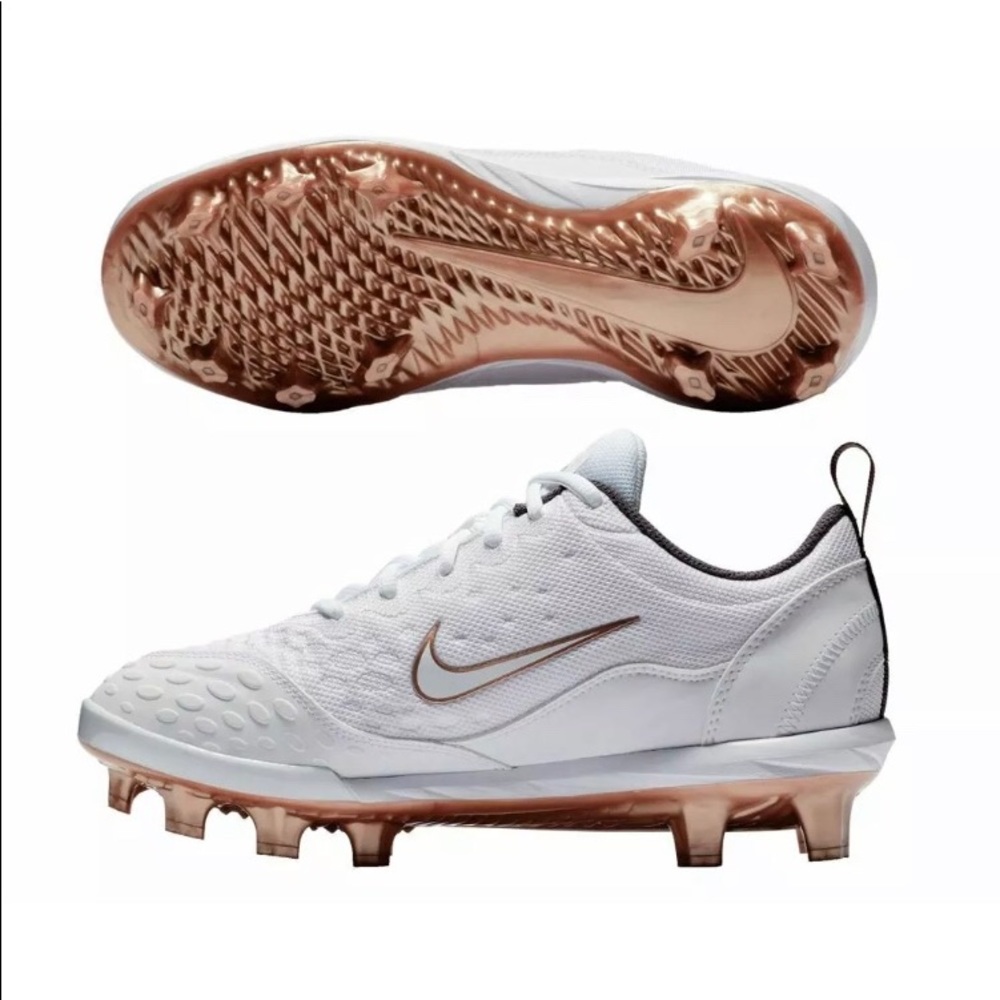 nike hyperdiamond softball cleats